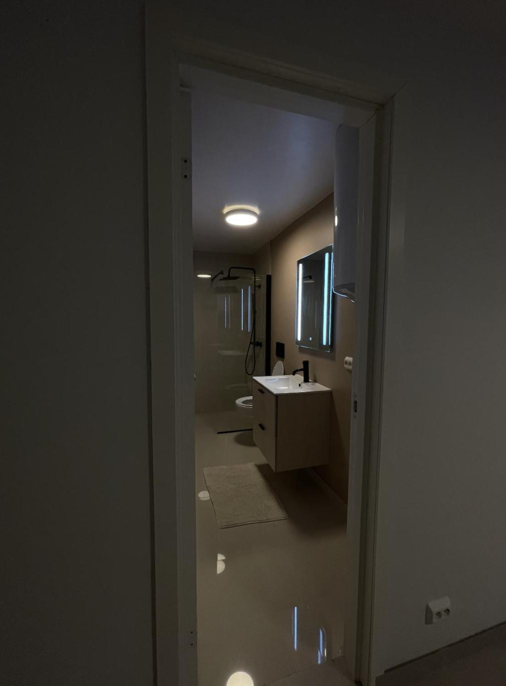 Central Leilighet I Kristiansand - Hellemyr Ngoại thất bức ảnh