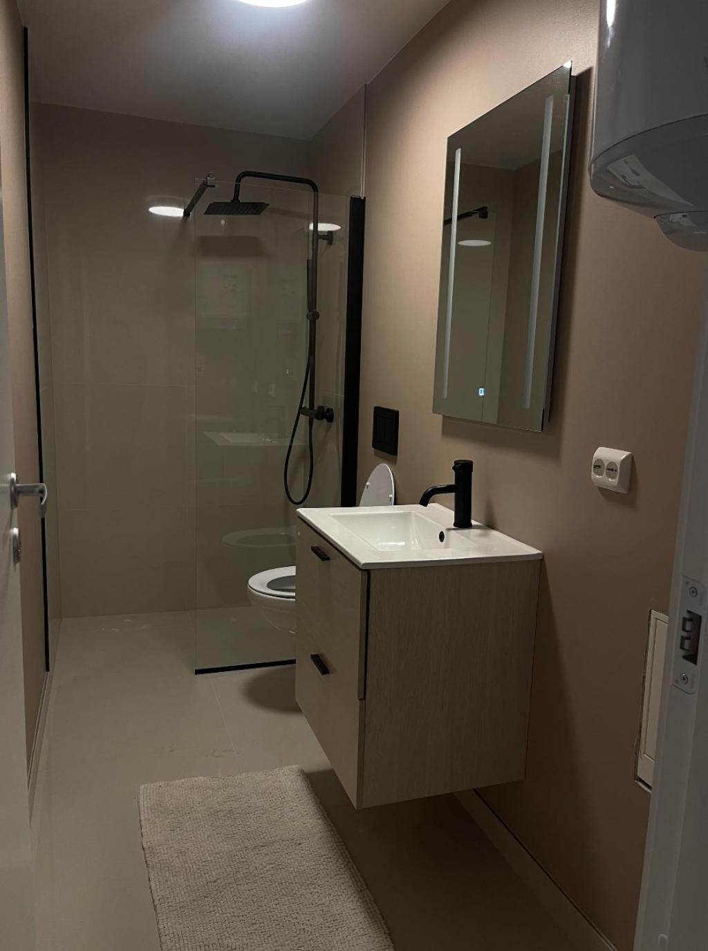 Central Leilighet I Kristiansand - Hellemyr Ngoại thất bức ảnh